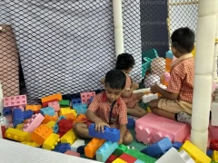 PICNIC — photo 9