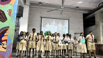 Std 7 C creative assembly — photo 3
